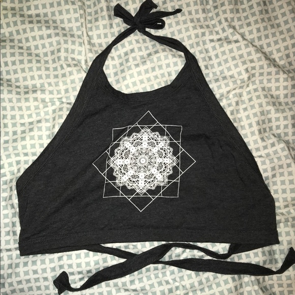 La Hearts Tops - PacSun Cropped Halter Top